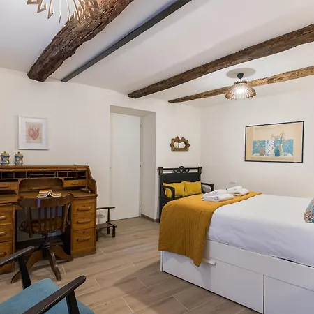 As Feel - Trastevere Nest With Secret Patio Appartamento *