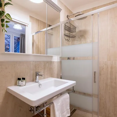 As Feel - Trastevere Nest With Secret Patio * Rome